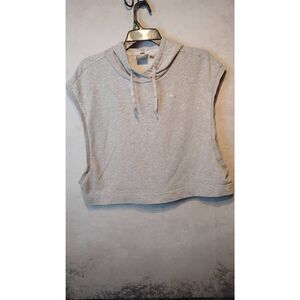 Puma sleeveless pullover hoodie. Grey